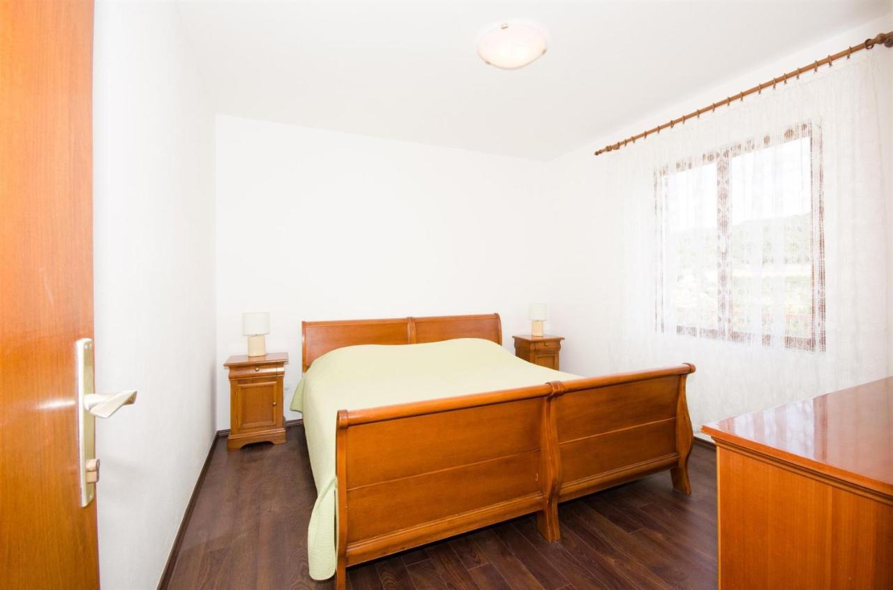 Guest House Rooms Rose Molunat Ngoại thất bức ảnh